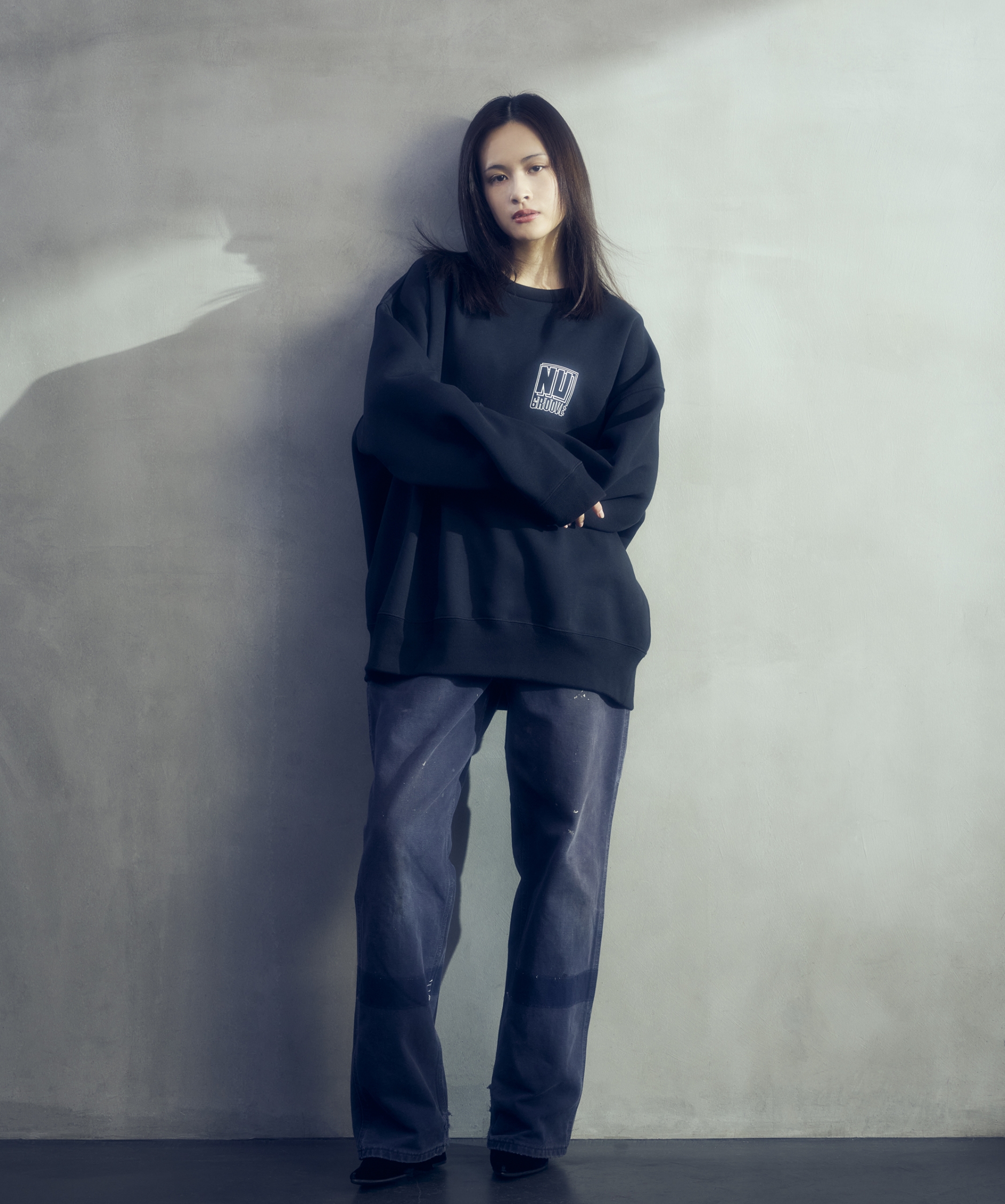 NU GROOVE SWEATSHIRT (LEFT CHEST)